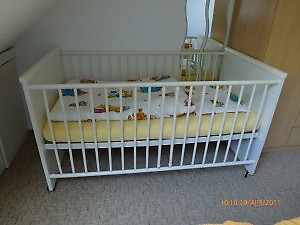 free cot