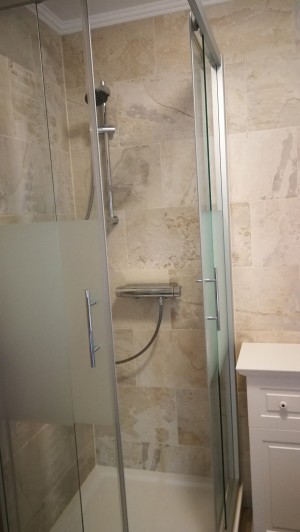 moderne Dusche